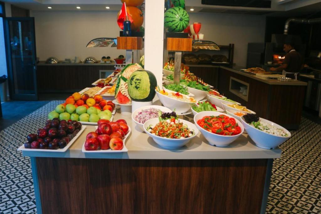 Alessia Hotel & Spa Side Luaran gambar