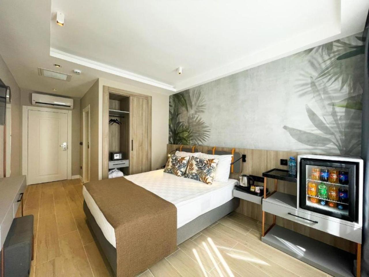 Alessia Hotel & Spa Side Luaran gambar