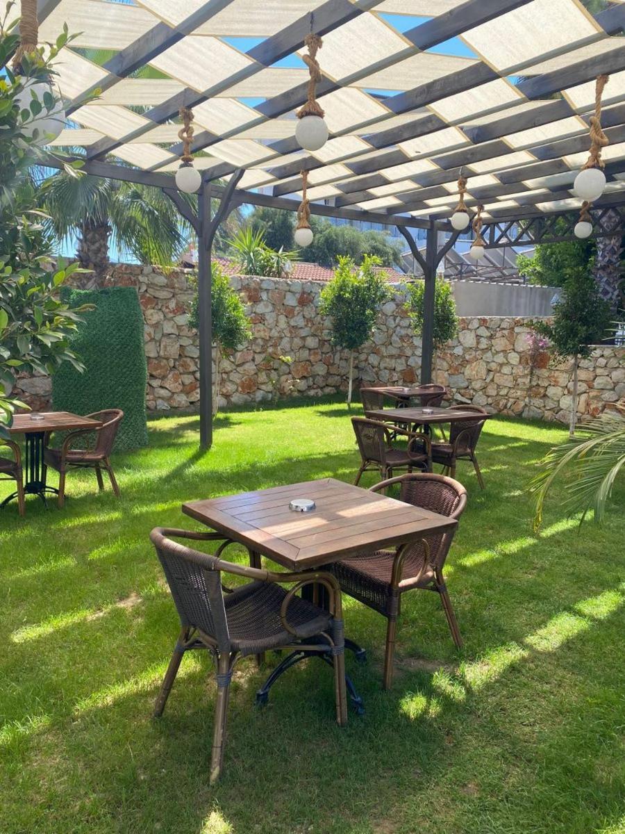 Alessia Hotel & Spa Side Luaran gambar